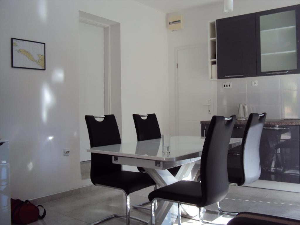 Apartment Zalo Donje Selo na Solti Ngoại thất bức ảnh